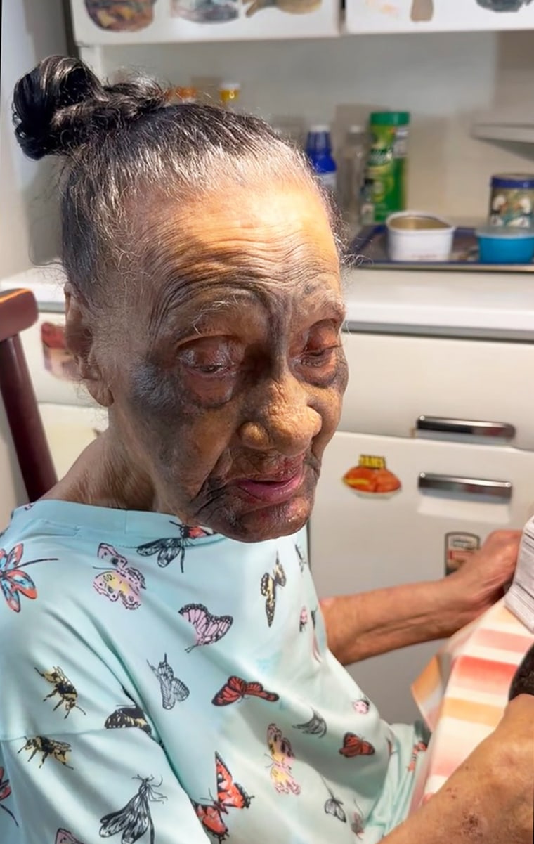 Dorothy Staten , Texas, 106-years-old