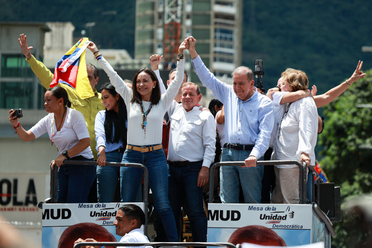 Photo: Opposition supporters protest against Nicolas Maduro's re-election politics political politicians Maria Corina Machado Edmundo González