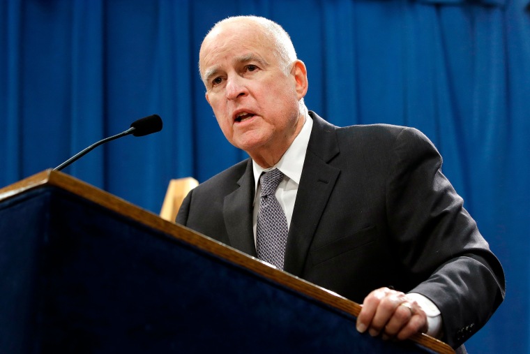 Image: Jerry Brown Politique Politicien politique