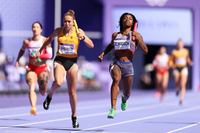 PARIS, FRANCE - AUGUST 08: Sha'carri Richardson competes in the Women's 4 x 100m Relay at the Olympic Games Paris 2024 at Stade de France on August 08, 2024 in Paris, France.