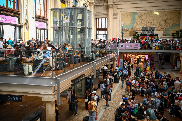 A crowded train station.