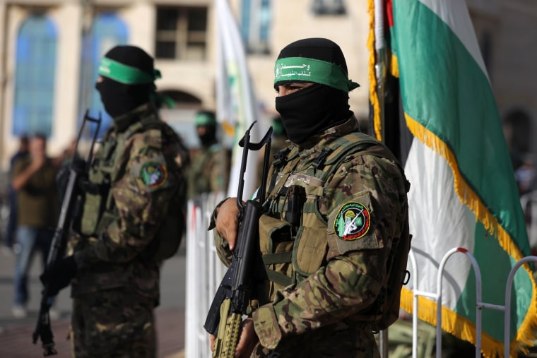 Membros das Brigadas Ezzedine al-Qassam na Cidade de Gaza