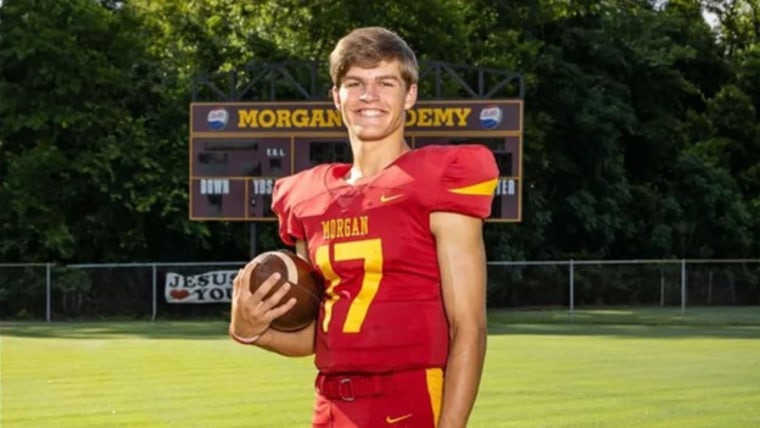 Caden Tellier, de 16 años, estudiante de la secundaria John T. Morgan Academy.