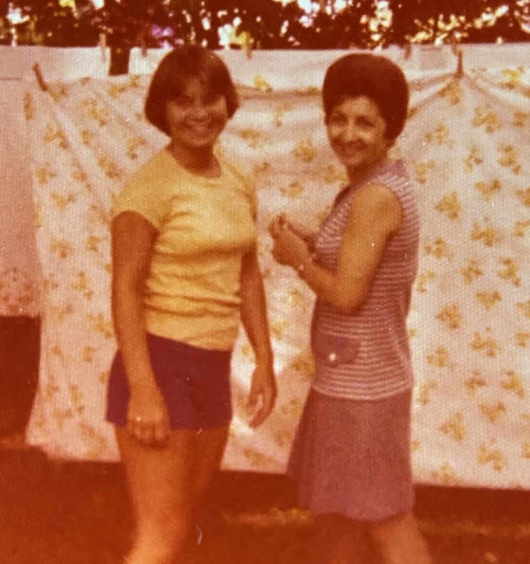 Debbie Barber with her mom, Ina.