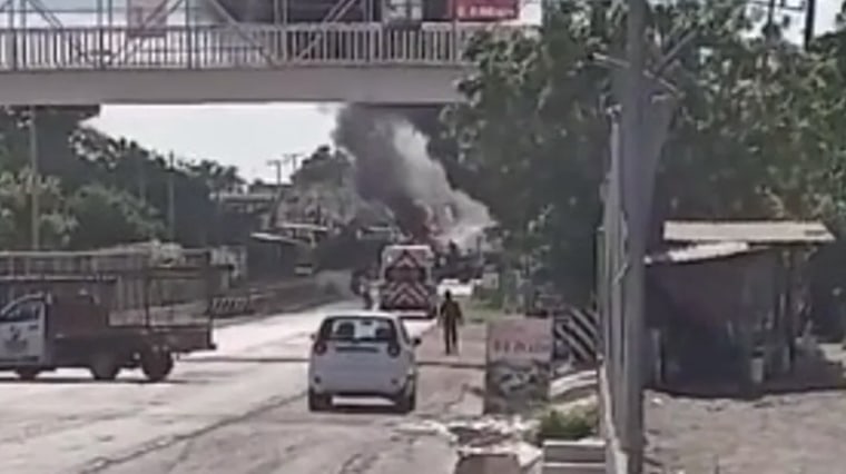 Imagen de uno de los bloqueos de calles en Culiacán, Sinaloa, México, el 29 de agosto de 2024.