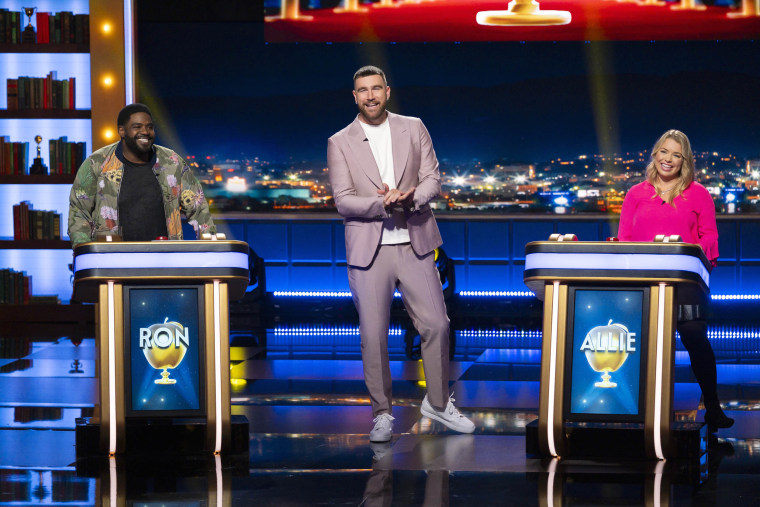 Travis Kelce to Host 'Are You Smarter Than a Celebrity?'