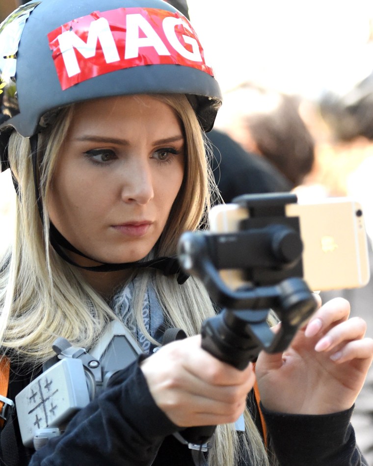 Lauren Southern uses an iPhone