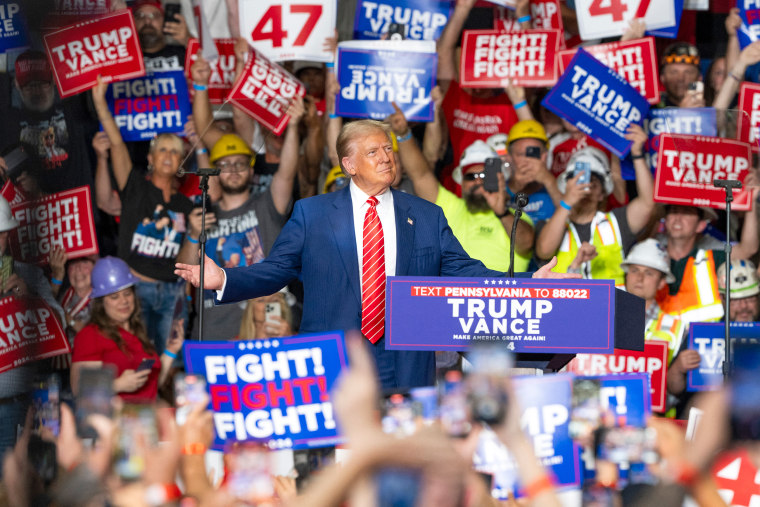 Gambar: donald trump politik politikus kerumunan maga rally