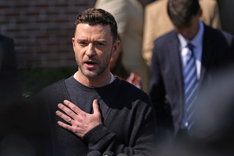 Justin Timberlake speaks to reporters following a court hearing, Friday, Sept. 13, 2024, in Sag Harbor, N.Y. Image: Justin Timberlake