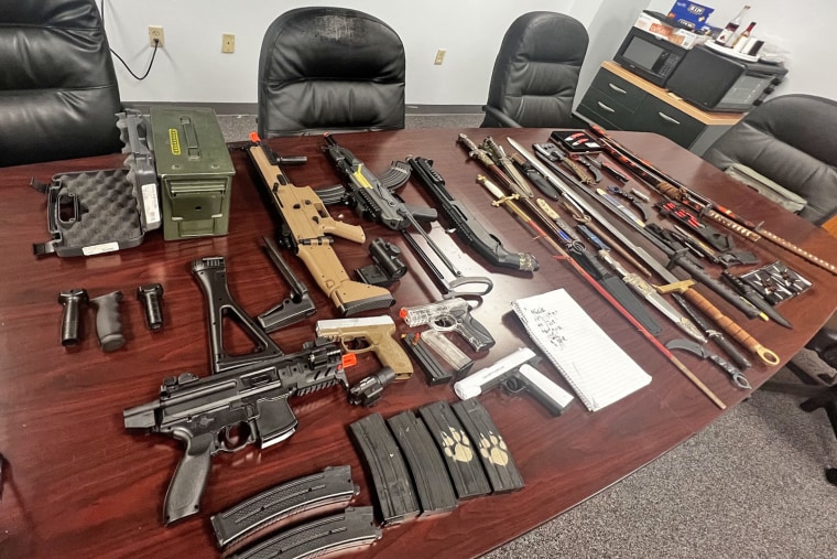 Police in Florida's Volusia County say they recovered airsoft rifles, pistols and fake ammunition along with knives, swords and other weapons, from a middle school student who threatened to commit a school shooting.