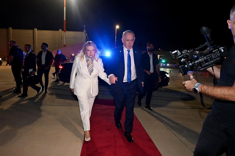 Israeli Prime Minister Benjamin Netanyahu and his wife Sara ahead of their flight to the U.S. on September 26, 2024.