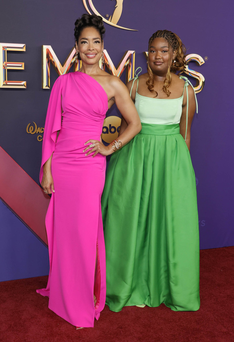 Image: 76th Primetime Emmy Awards - Arrivals