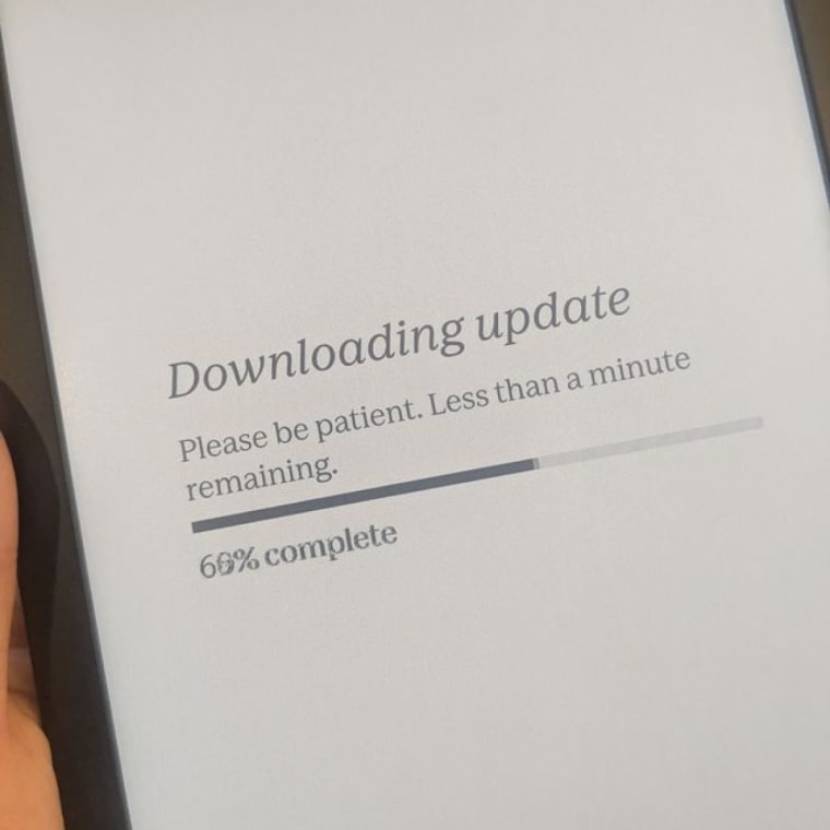 “Download update” screen showing the Kobo Libra Colour setup process