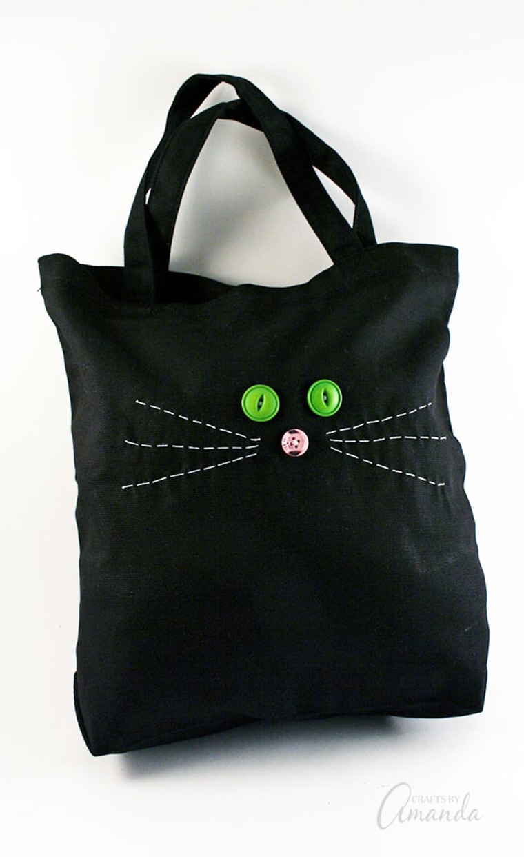 Kitty cat tote bag.