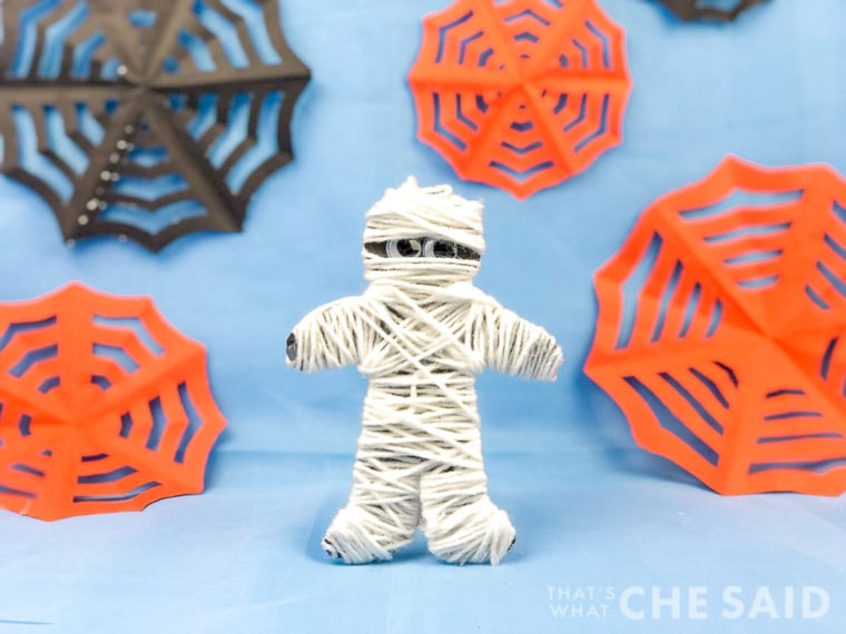 Yarn mummy.