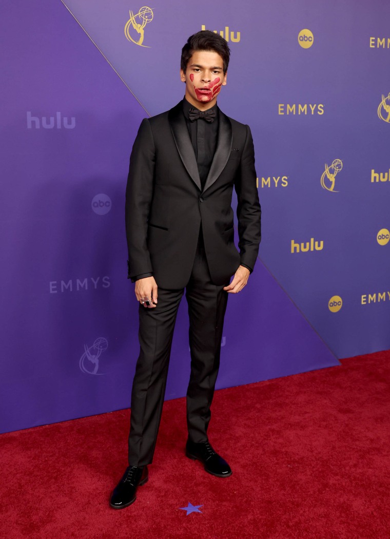 Image: 76th Primetime Emmy Awards - Arrivals