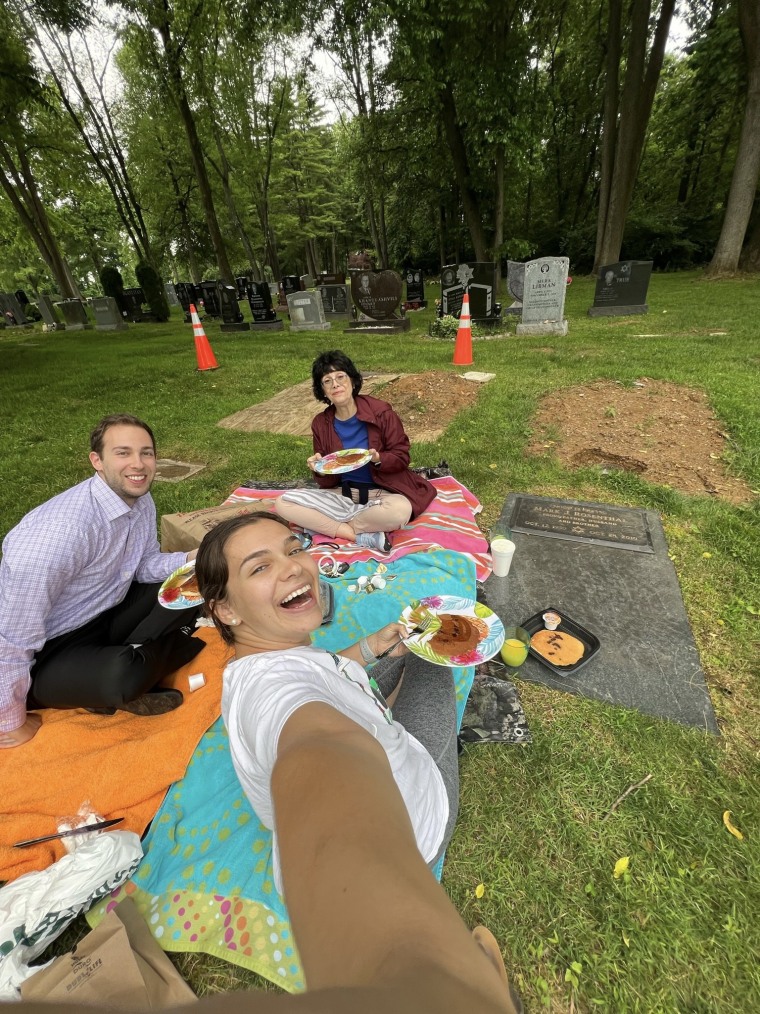 Rosenthal family grave