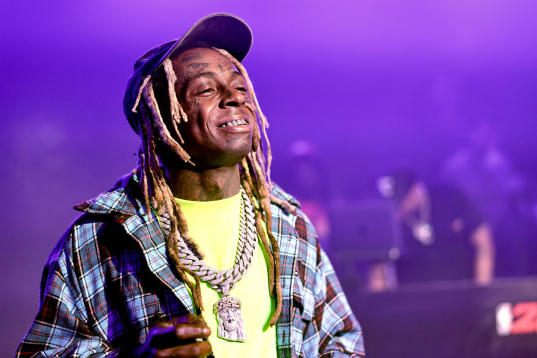 Super Bowl Halftime Show Controversy With Lil Wayne & Kendrick Lamar ...