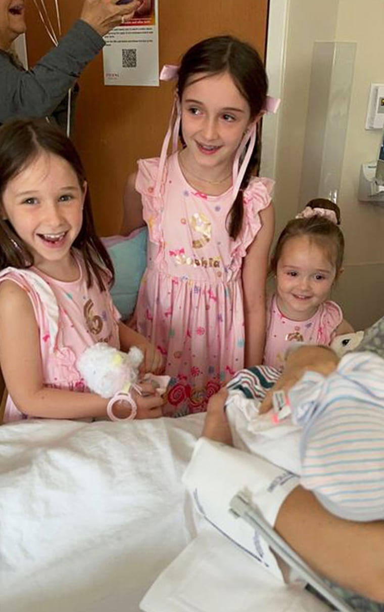 4 Sisters Born On Same Day, August 25, Over Nine Years
