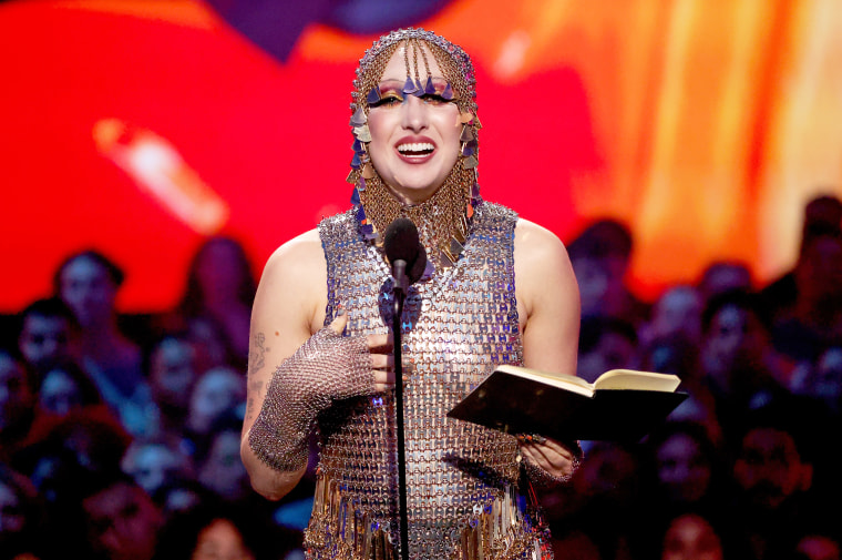 Chappell Roan accepts the Best New Artist award during the 2024 MTV Video Music Awards.