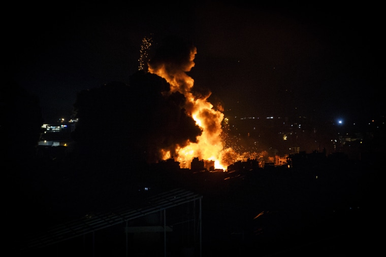 Israeli air strikes on southern Beirut continue