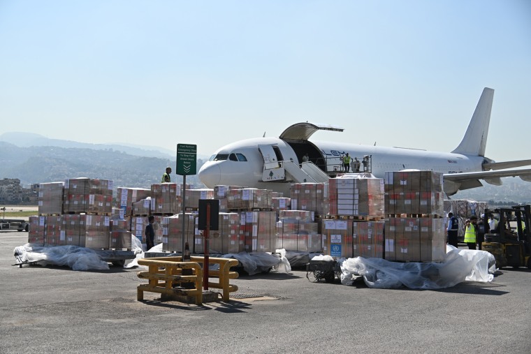 Plane arrives with medical aid for Lebanon