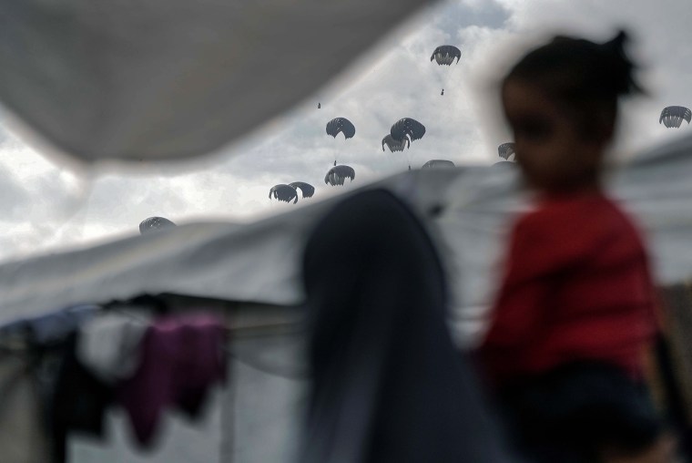 Planes airdrop humanitarian aid in Gaza amid Israeli attacks