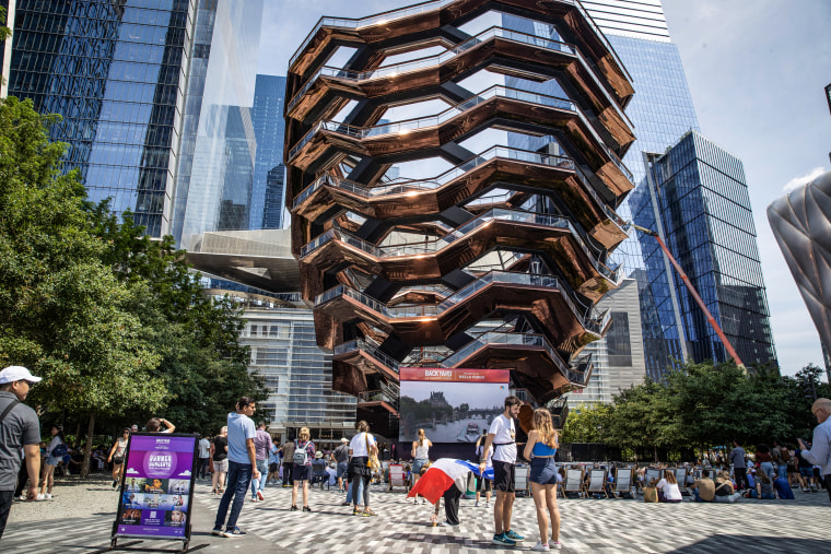 El barco en Hudson Yards 