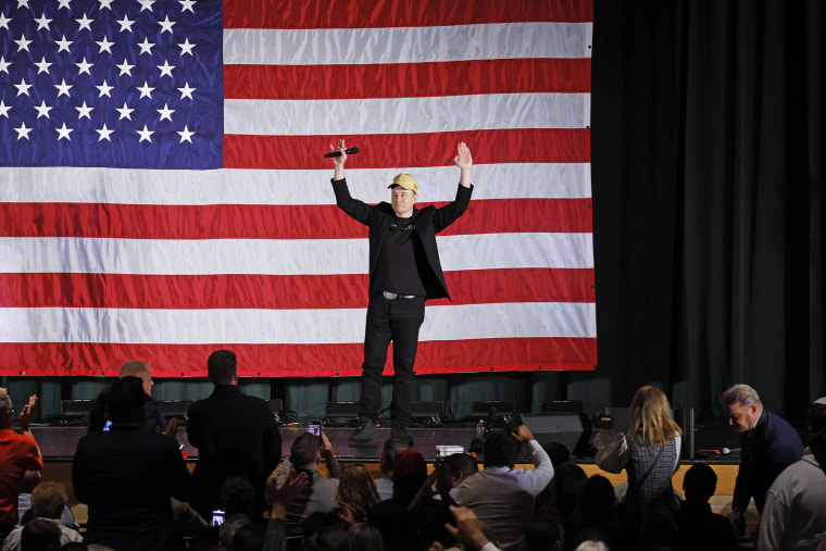 Elon Musk holds town hall with voters in Pennslyvania