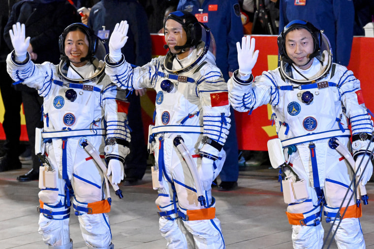 The three astronauts are blasting off to the Tiangong space station to carry out experiments with an eye to the space programme's ambitious goal of placing astronauts on the Moon by 2030 and eventually constructing a lunar base. 