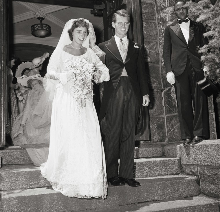 The photo shows a couple leaving the church.