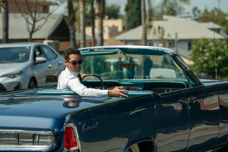 Manuel Garcia-Rulfo as Mickey Haller in episode 303 of The Lincoln Lawyer.