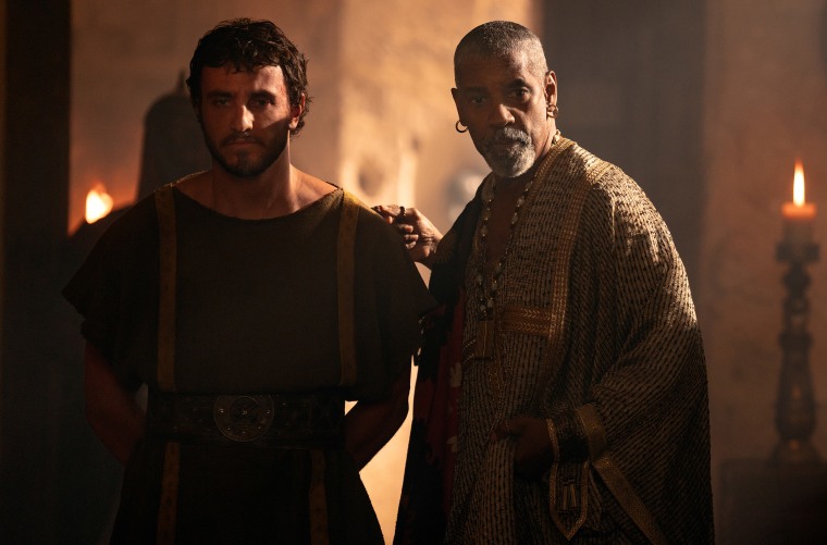 Denzel Washington como Macrinus y Paul Mescal como Lucius "Gladiador II"