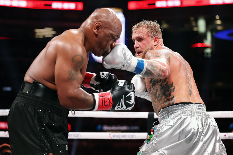 Image: LIVE On Netflix: Jake Paul Vs. Mike Tyson