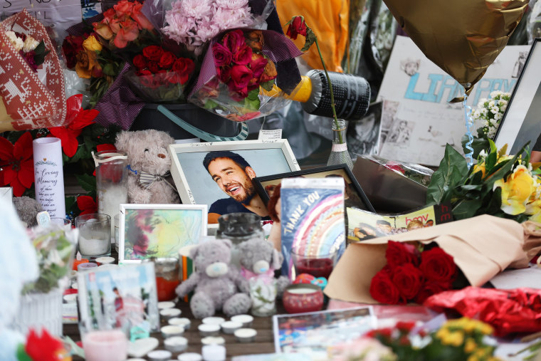  Liam Payne Fans Leave Tributes In His Hometown Of Wolverhampton