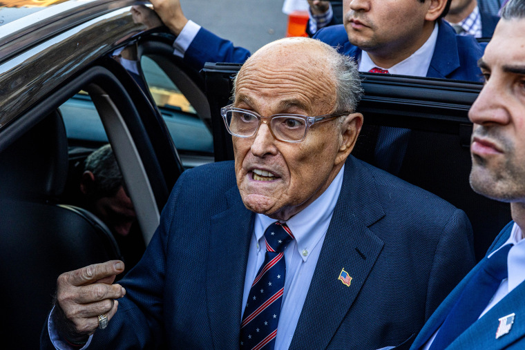 Angry Rudy Giuliani Argues With Judge Overseeing Defamation Payout I