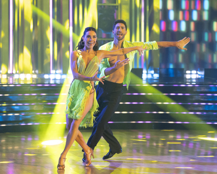 Who Won 'Dancing With the Stars' Season 33? Winner, Best Moments