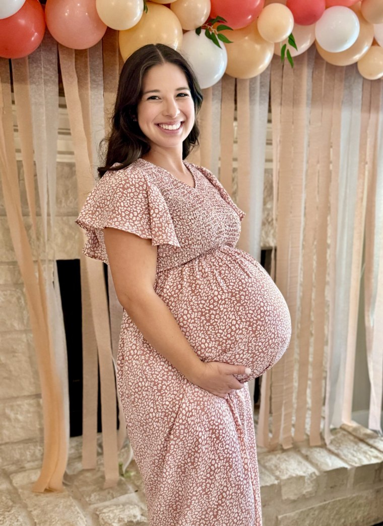 Mother, 30, was once ‘clinically lifeless’ for 45 mins. When she woke, she discovered she gave beginning to triplets