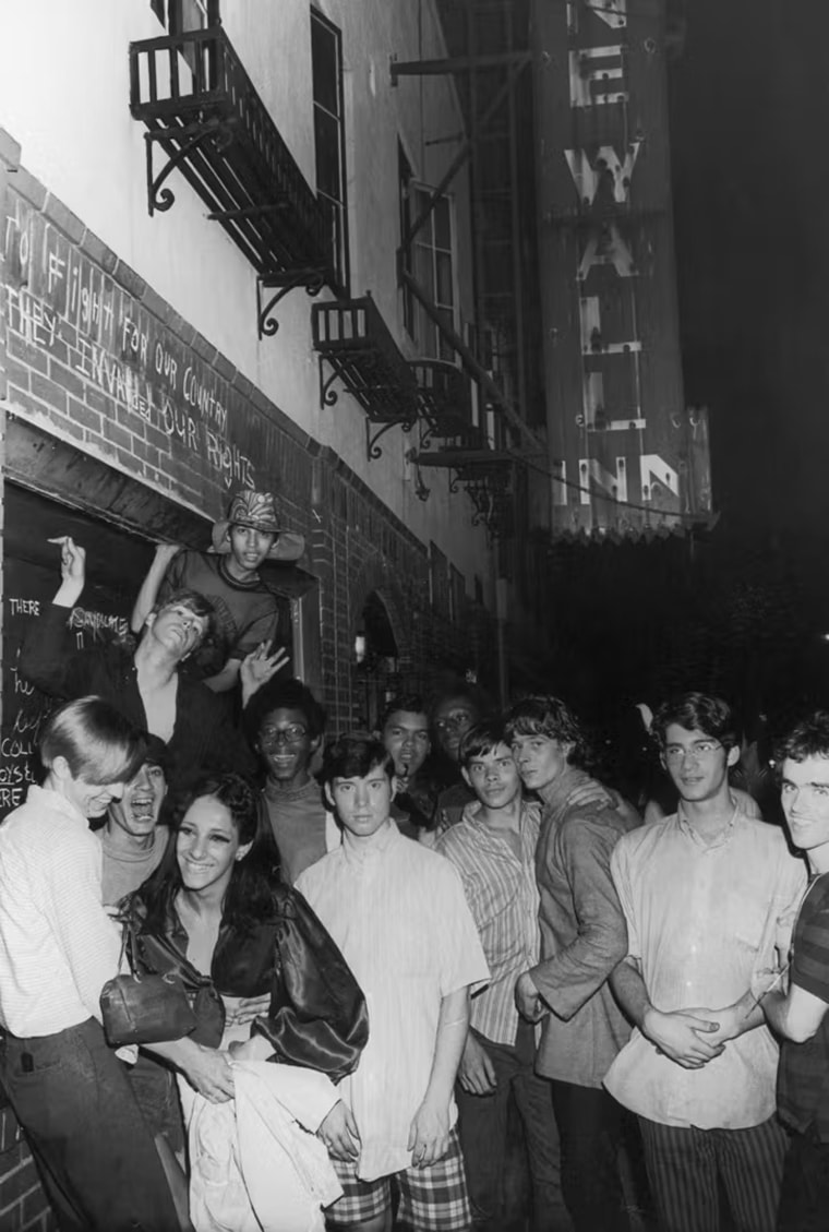 Sin título (Juventud en la rebelión de Stonewall), Nueva York, Nueva York, 28 de junio de 1969.