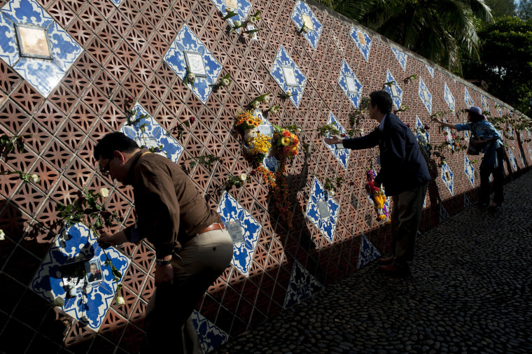 Locals Commemorate The Deceased 10 Years After Indian Ocean Tsunami