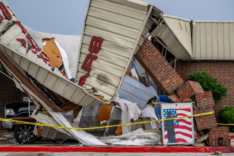 Un tornado causó grandes daños en Temple, Texas