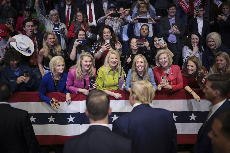 Republican Presidential Candidate Donald Trump Holds Campaign Rally In Rock Hill, South Carolina