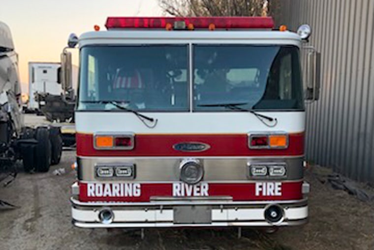 Dois homens do Oregon presos por se passarem por bombeiros no Palisades Fire.