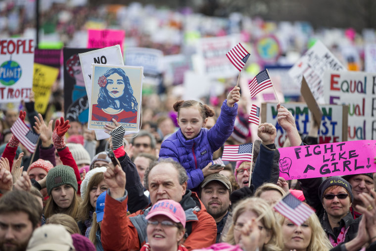 Manifestantes participam da Marcha das Mulheres de Boston pela América após a posse do presidente Trump