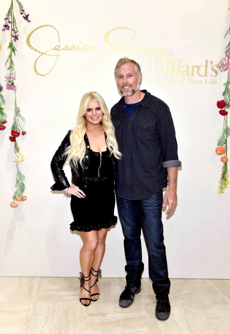 Jessica Simpson Sings About Cheating Ex Amid Eric Johnson Separation