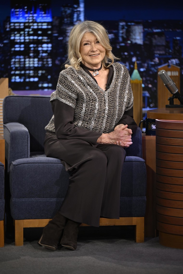 Martha Stewart Says Her Parole Officer Wouldn’t Let Her Host ‘SNL’
