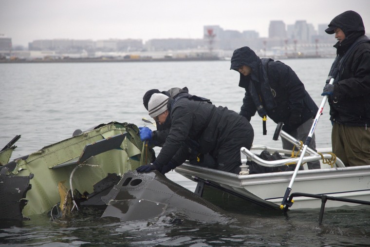 Figura: American Airlines Plane e Black Hawkopter Crash Reagan National Airport