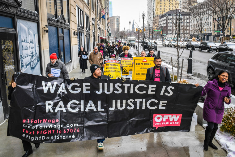 DNC Midwestern Candidate Forum: "Win With Workers!" Rally and Press Conference Hosted by One Fair Wage and Our Revolution