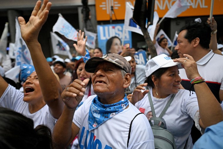 Supporters of Luisa Gonzalez during a closing campaign rally in Guayaquil on Feb. 6, 2025. 