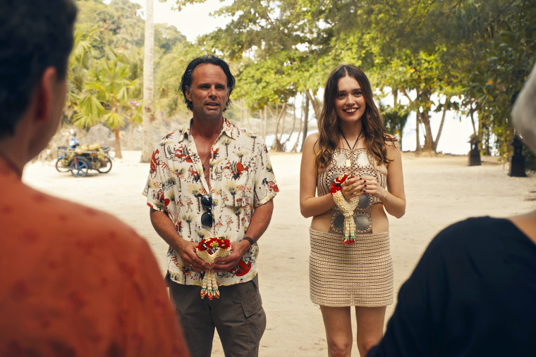 Goggins and Aimee Lou Wood in a scene from "The White Lotus."